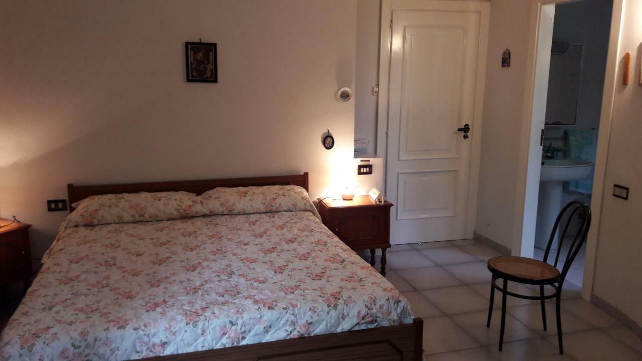 B&B Sun Garden Montoro Inferiore Exterior photo